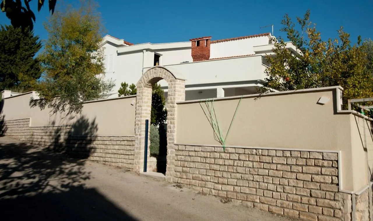 Holiday Home Ingrid Trogir