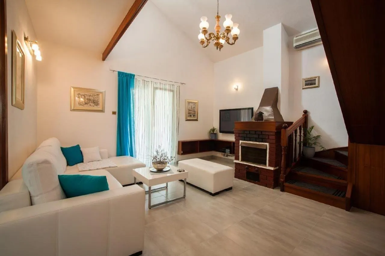 Holiday Home Ingrid Trogir