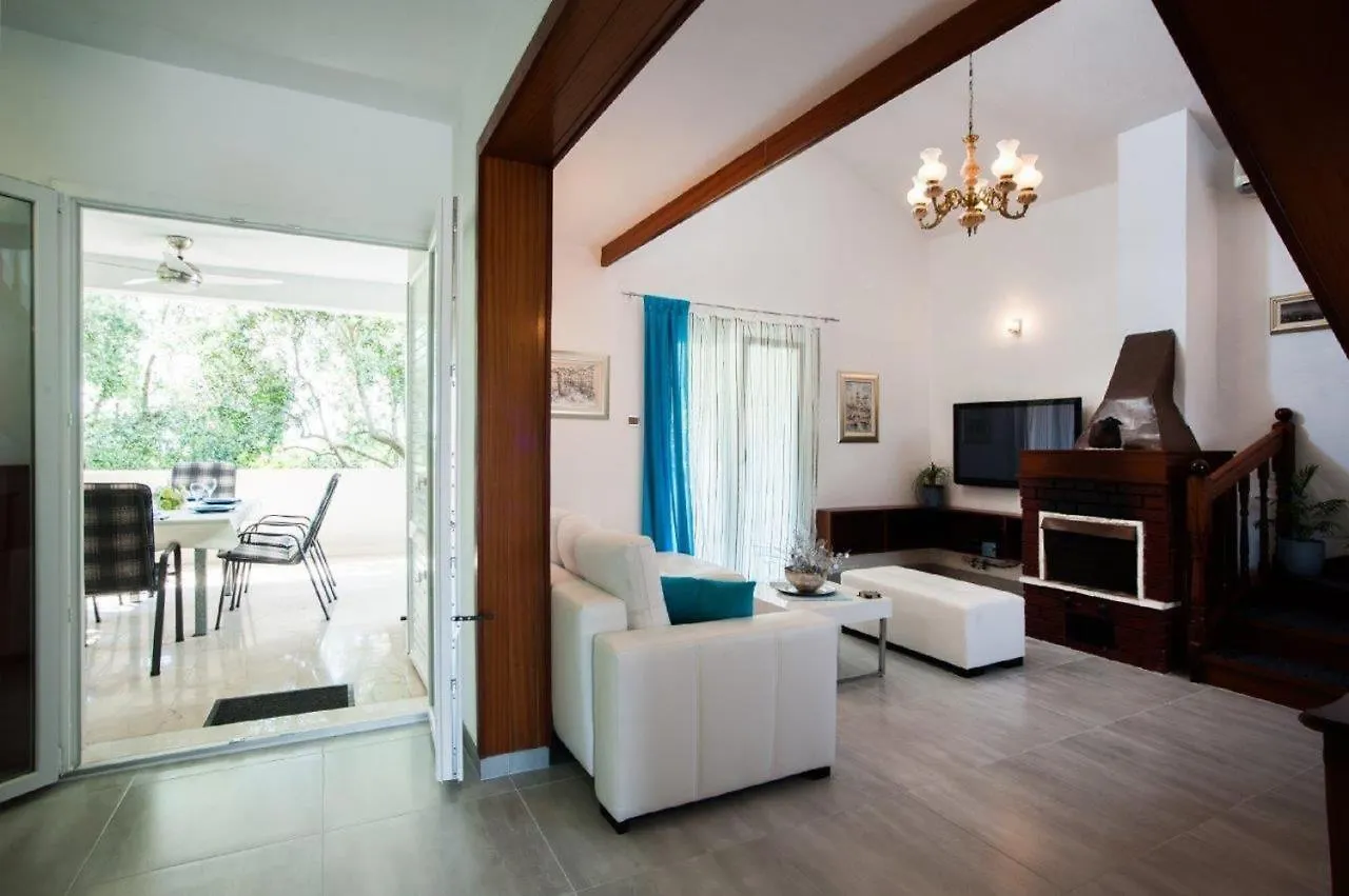 Holiday Home Ingrid Trogir
