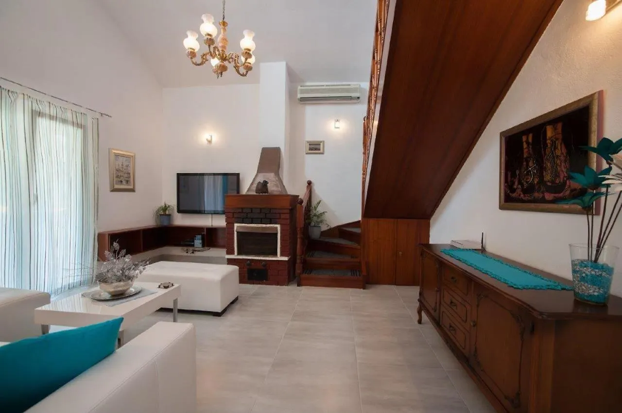 Holiday Home Ingrid Trogir